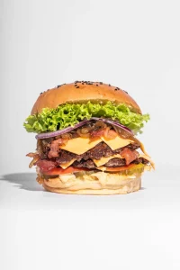 Beat Burger L *Incluye papas.