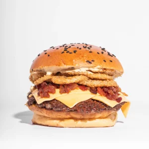 Burger 7K *Incluye papas.