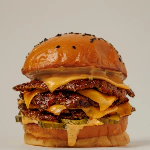 Triple Cheese 3.0 *No incluye papas.
